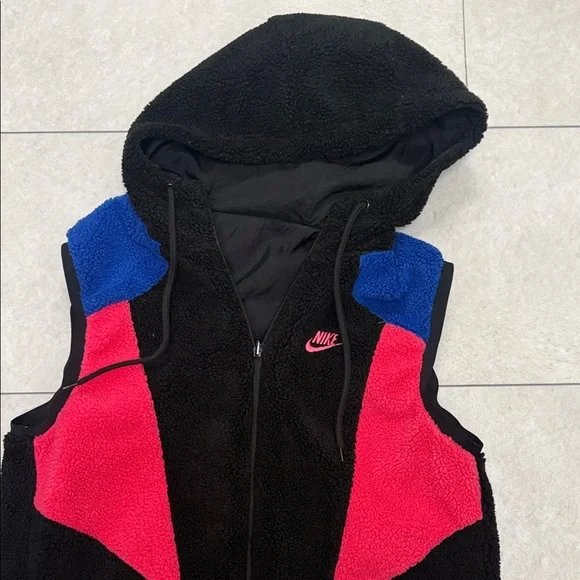 Nike Black and Pink Hooded Vest with Blue Details- M - Picture 2 of 4
